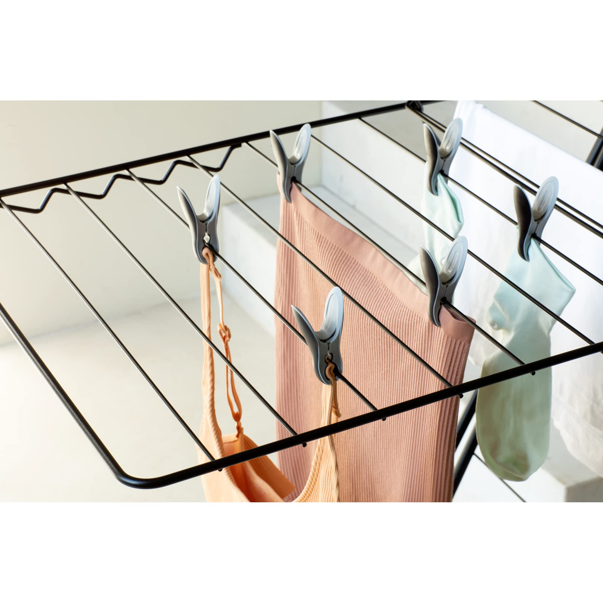 Brabantia X8 Set Of Smart Clothespins (Black/Gray) No-Rust Stains, Strong Grip, Large Opening For Hanging Up Laundry, Holders Fo